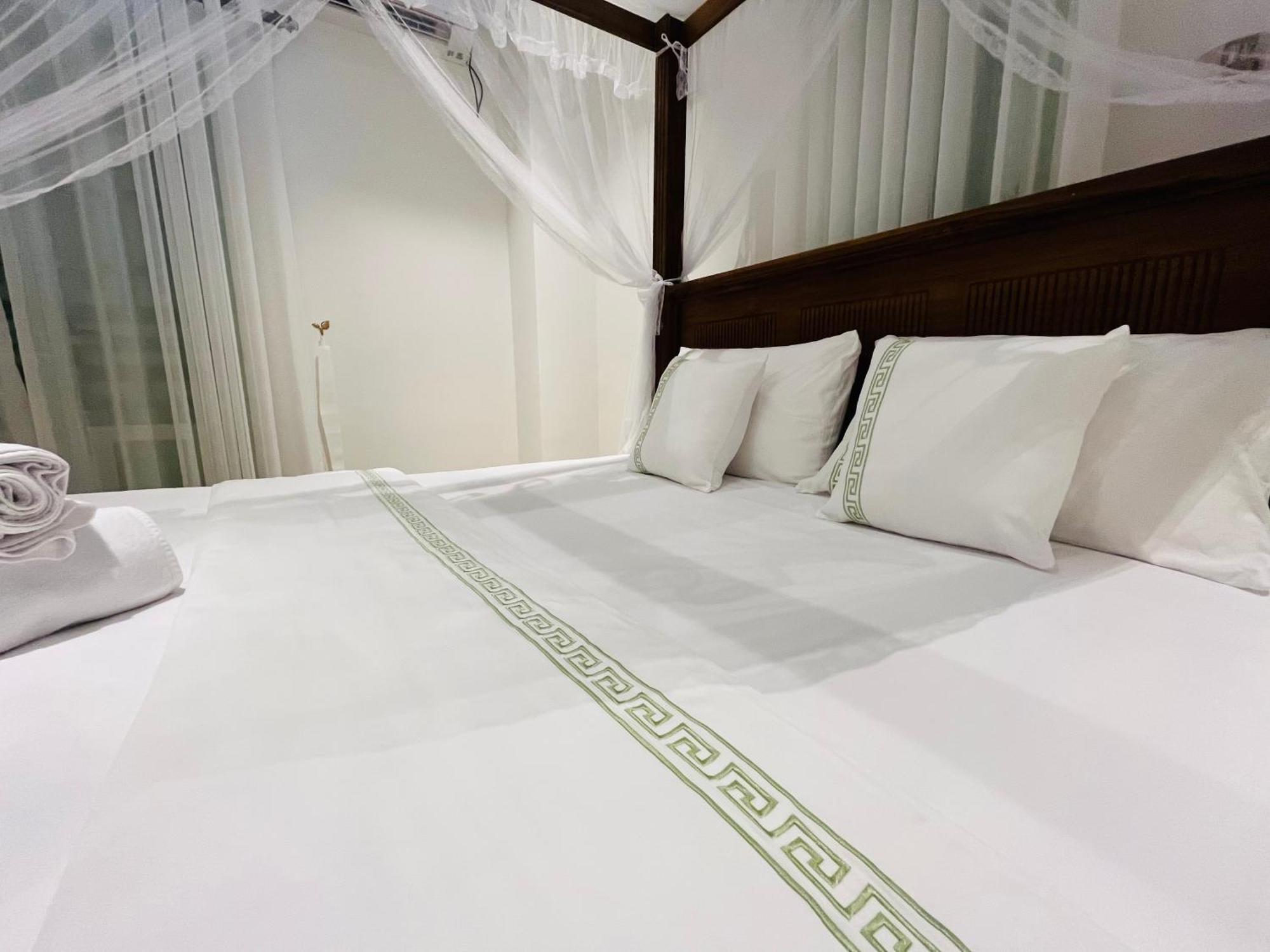 Ceylon Kingsmen Garden Hotel - Katunayake Negombo Zewnętrze zdjęcie